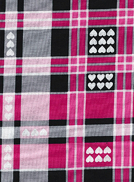 Plaid with Heatrs Pawkerchiefs
